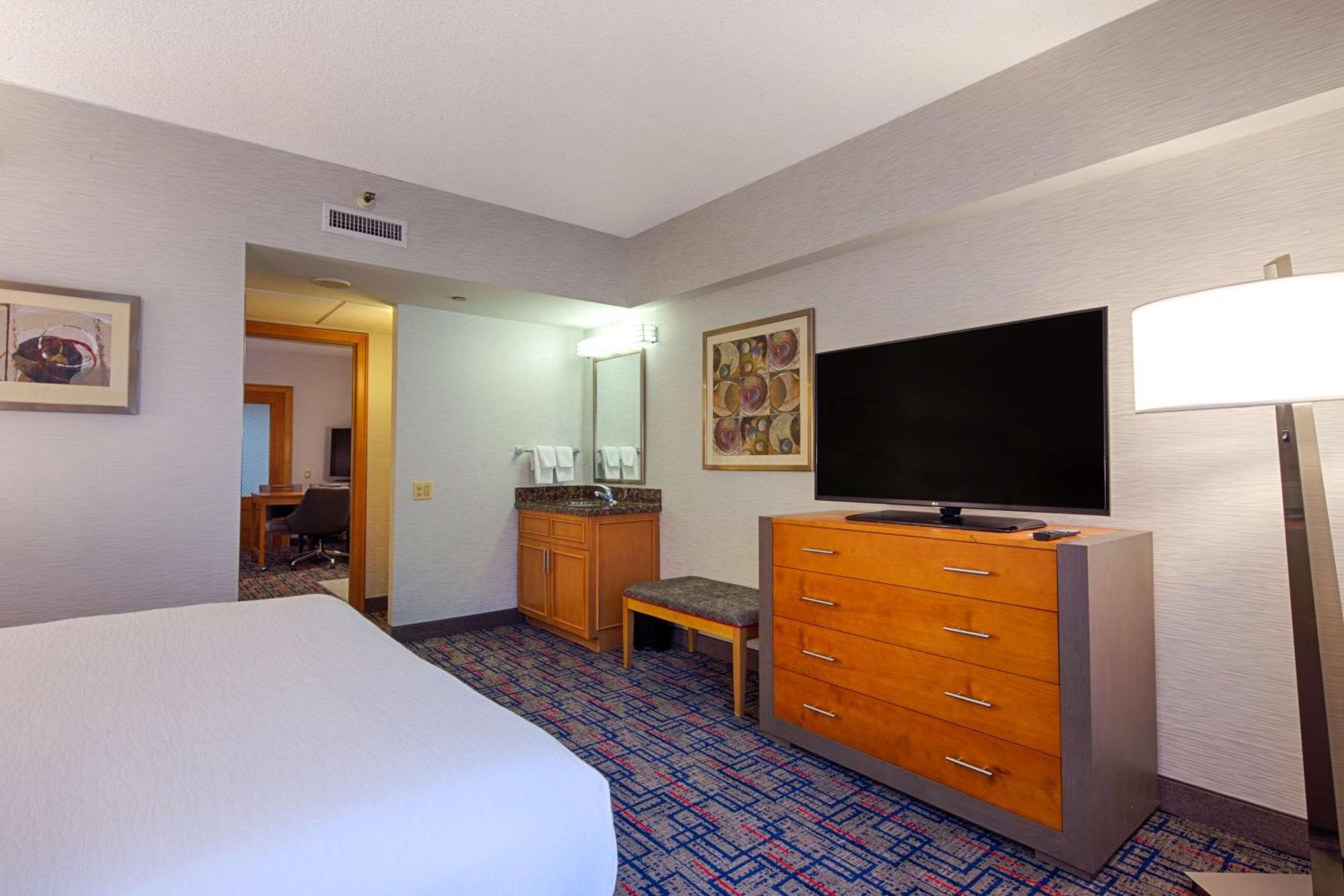 Embassy Suites By Hilton Chicago O'Hare Rosemont Dış mekan fotoğraf