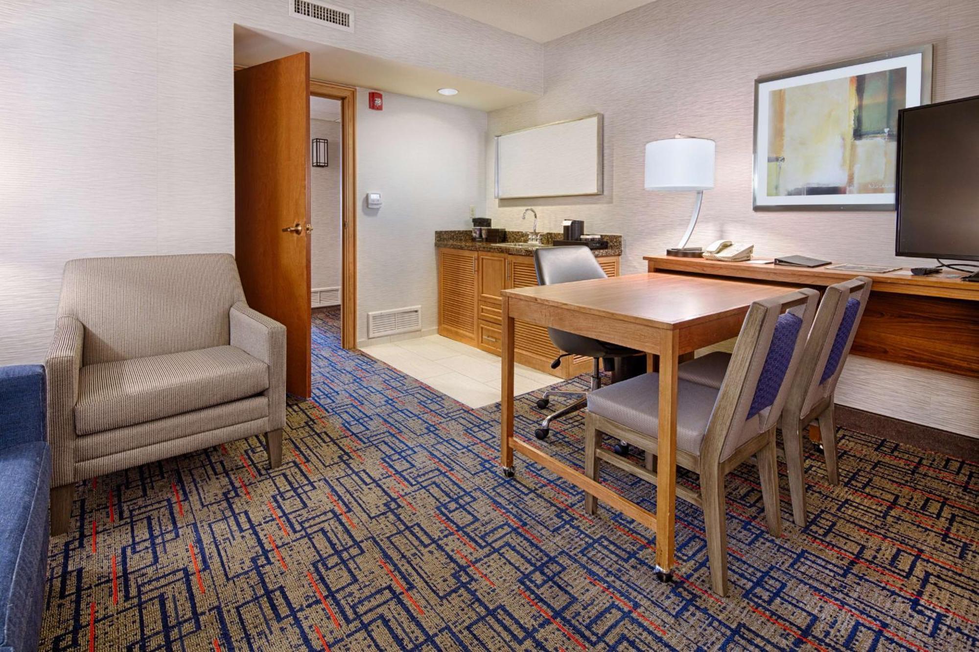 Embassy Suites By Hilton Chicago O'Hare Rosemont Dış mekan fotoğraf