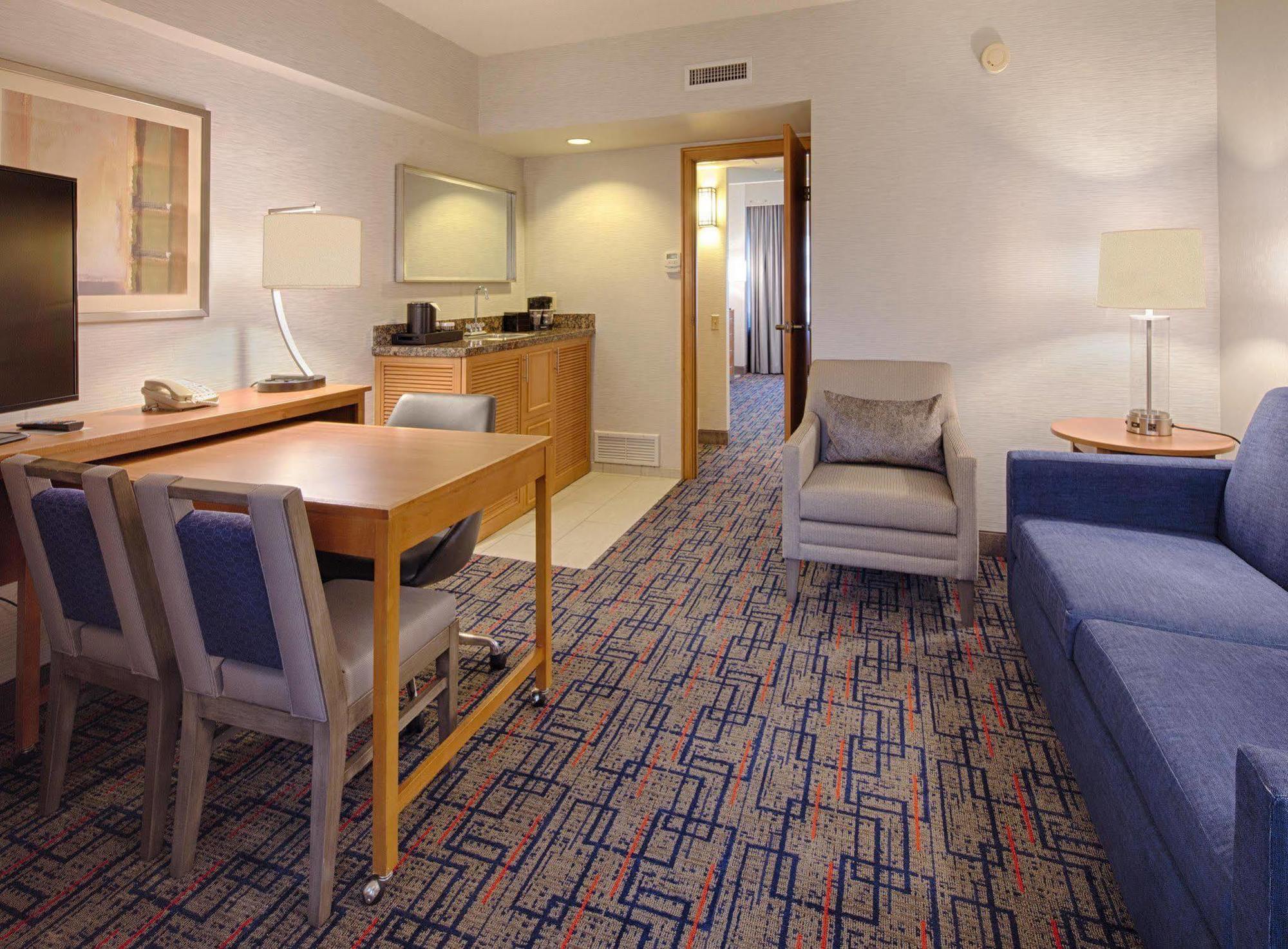Embassy Suites By Hilton Chicago O'Hare Rosemont Dış mekan fotoğraf
